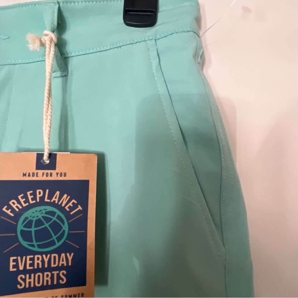 Free Planet  Mens Everyday Shorts Turquoise Flat  Front Shorts Size X Small NWT - Picture 3 of 15